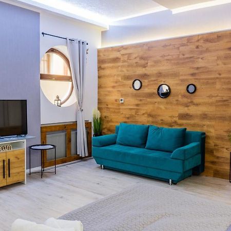 Koa - Inside Old Town Apartment Brasov Ngoại thất bức ảnh