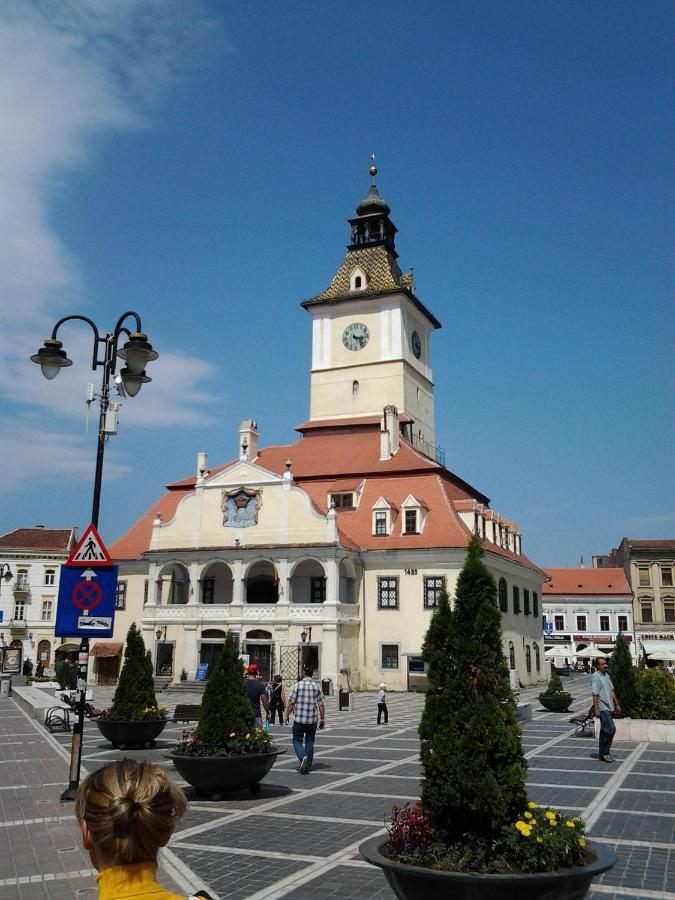 Koa - Inside Old Town Apartment Brasov Ngoại thất bức ảnh