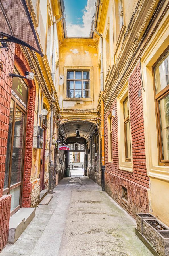 Koa - Inside Old Town Apartment Brasov Ngoại thất bức ảnh